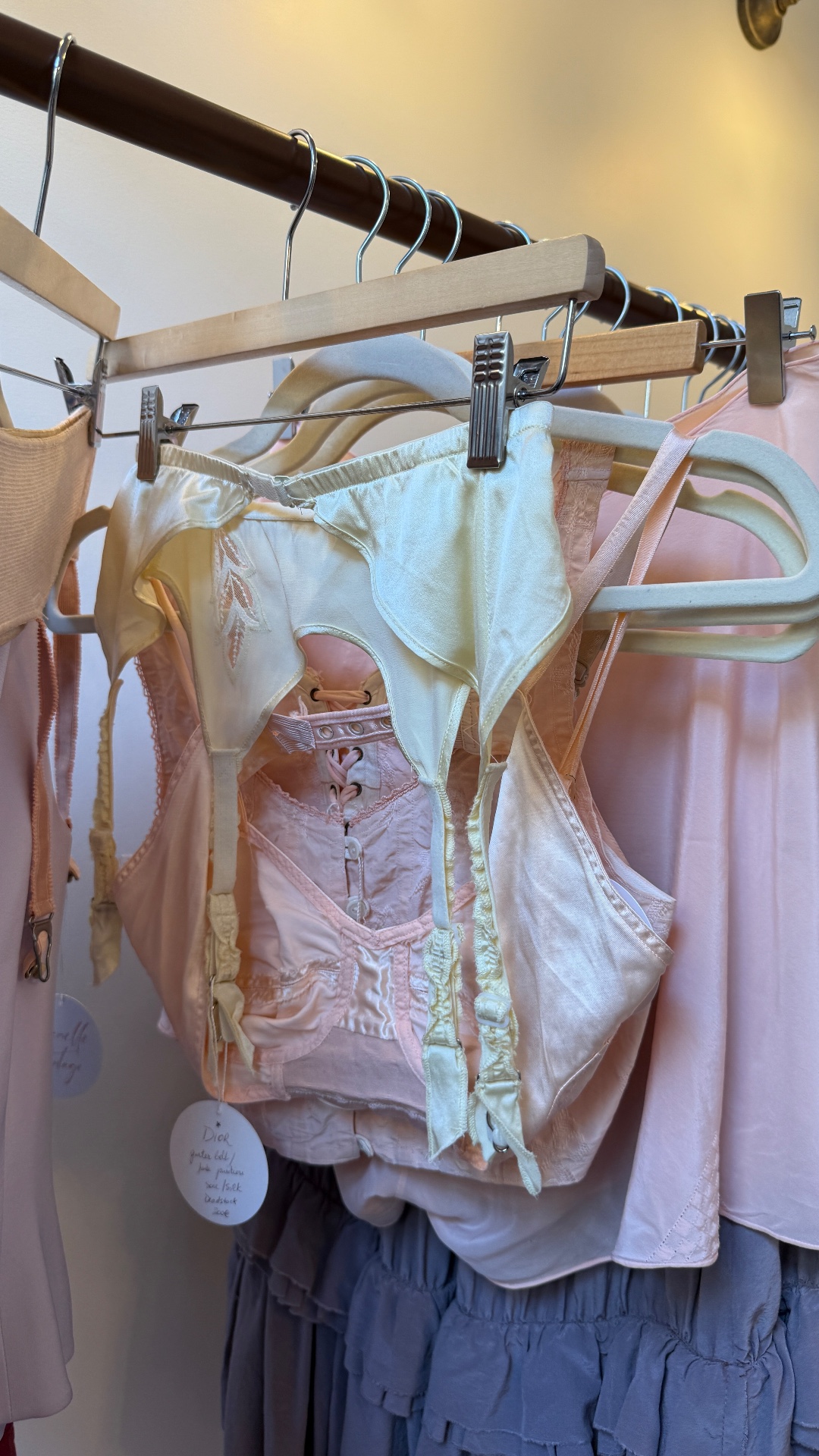 Kanelle Vintage, shop in Paris, photo 15