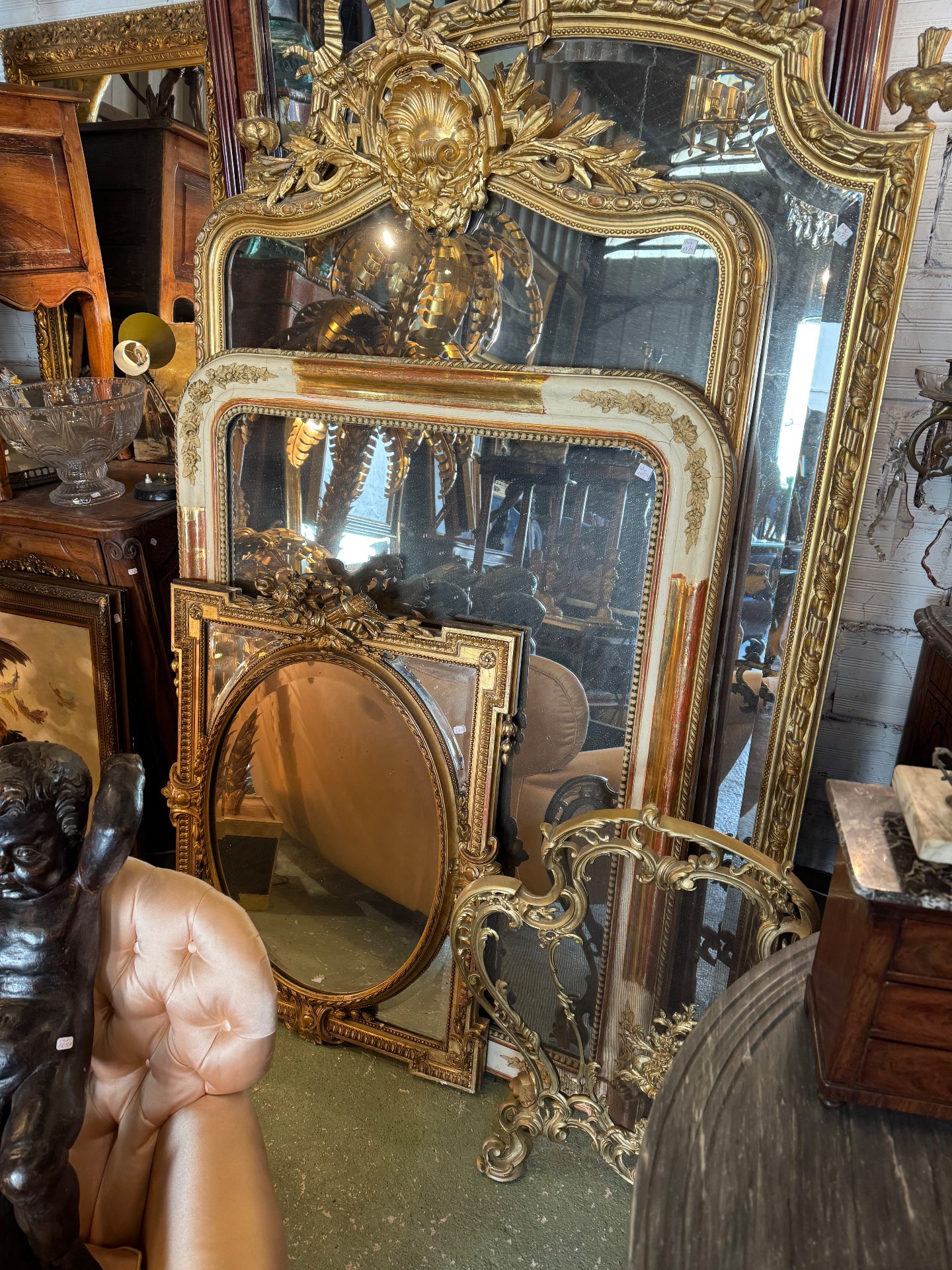 Puces de Saint-Ouen, brocante in Paris, photo 14