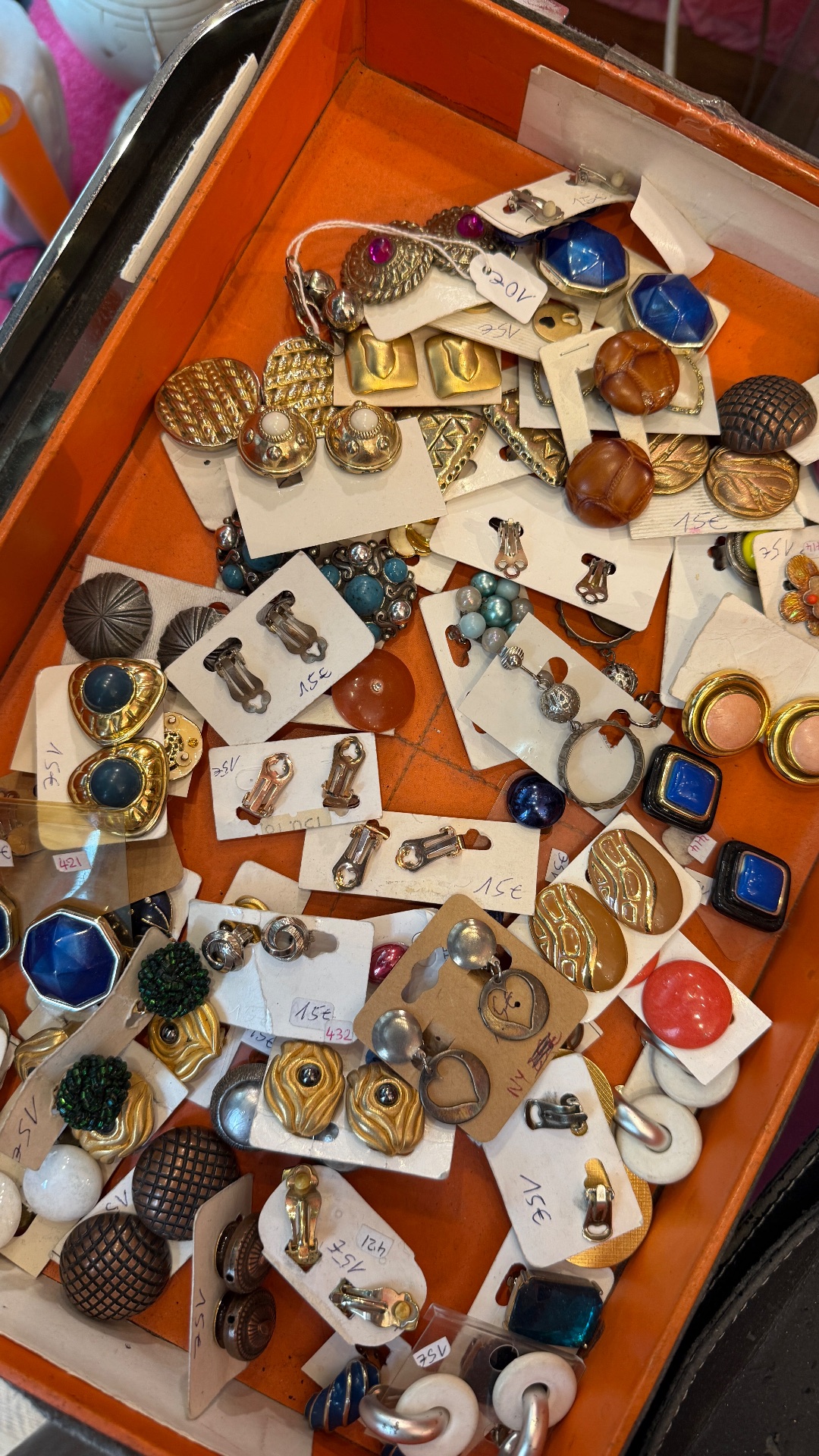 BROCANTE Luminaires, shop in Paris, photo 11