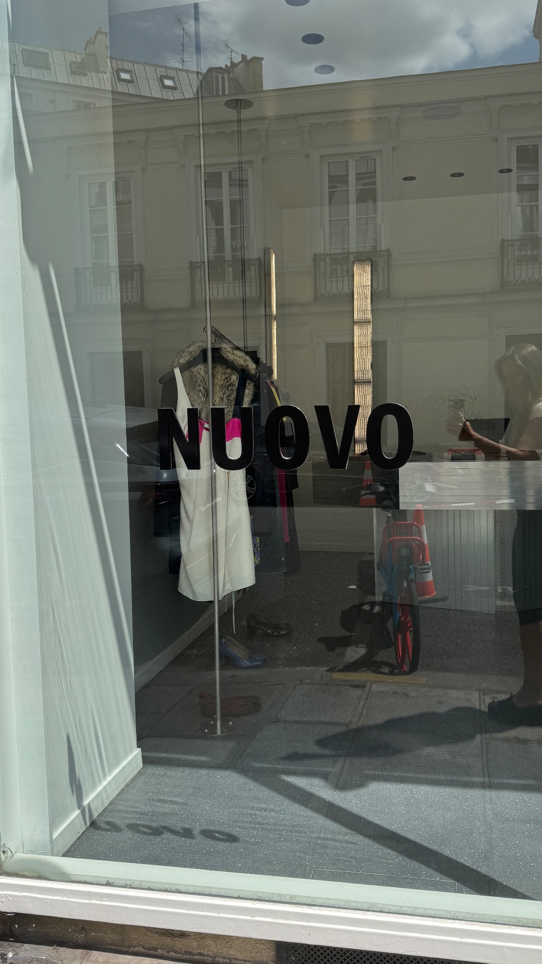 NUOVO — shop in Paris — photo 3