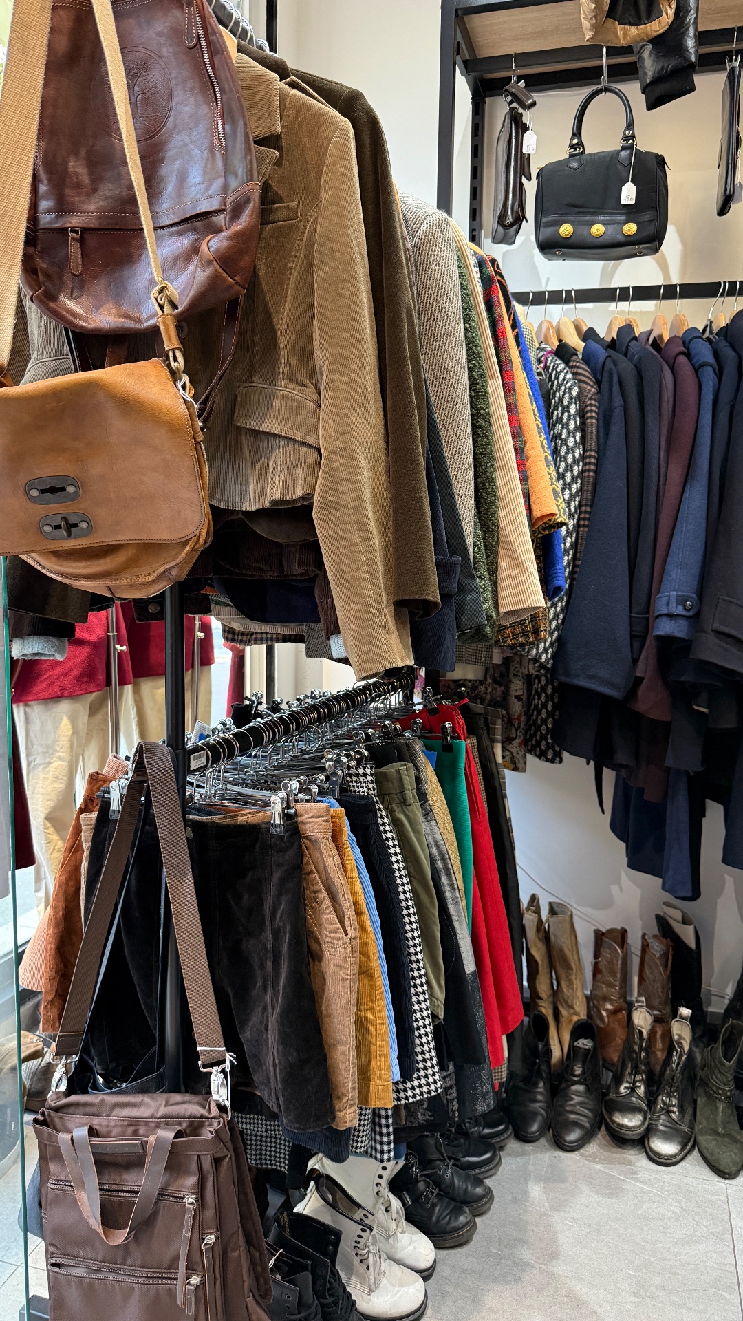 Sublime Vintage Paris, shop in Paris, photo 8