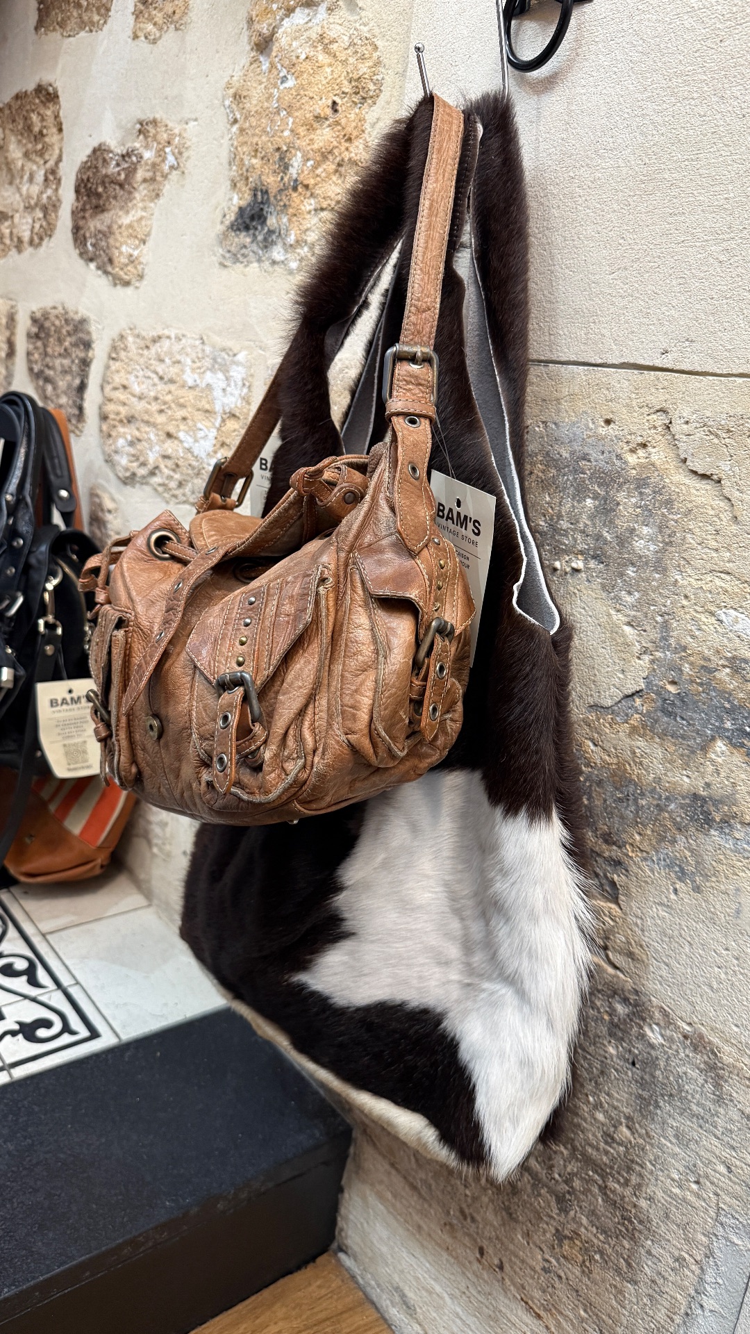 BAM’S VINTAGE, shop in Paris, photo 4