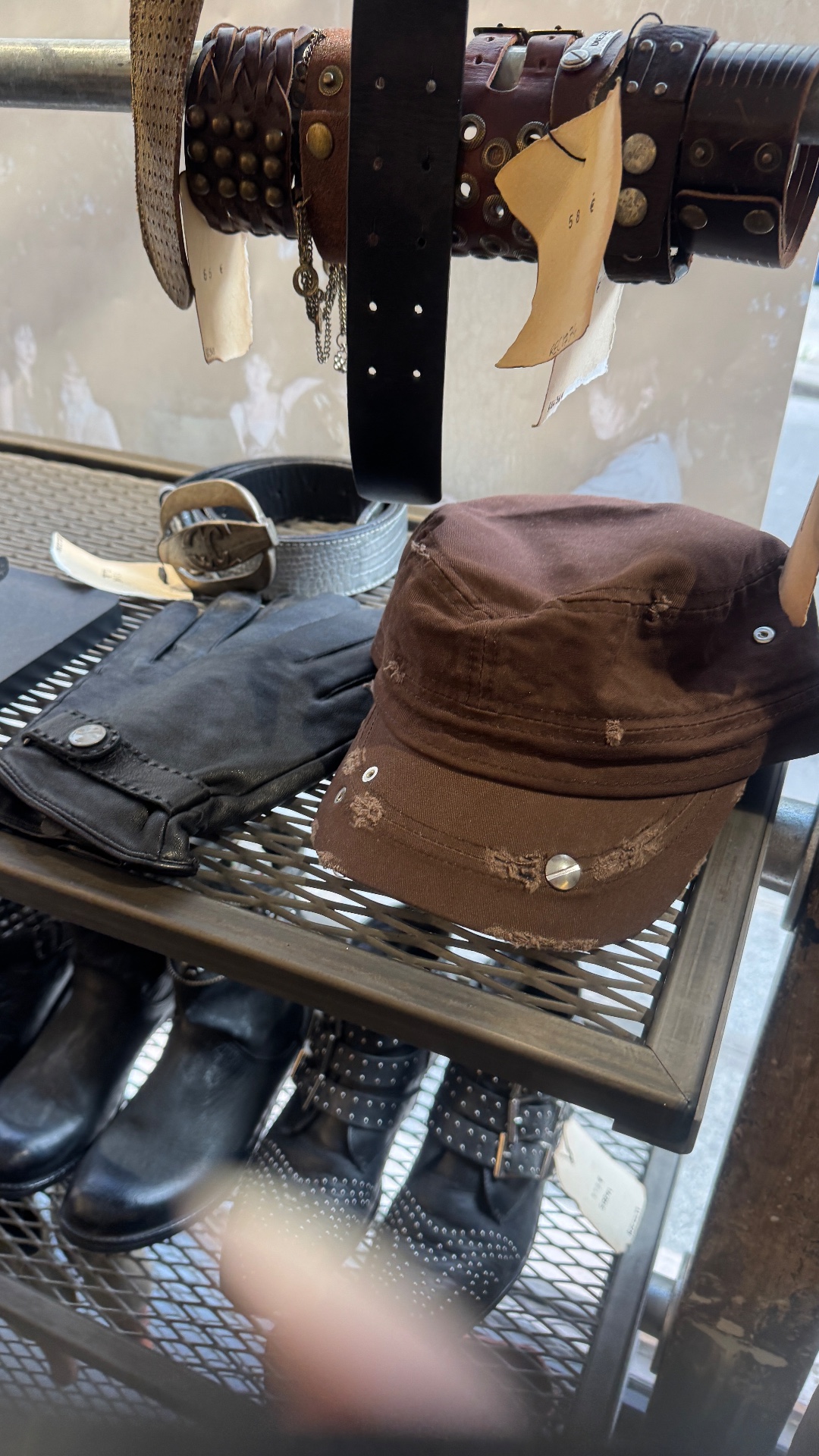 Recovered Paris — shop in Paris — photo 4