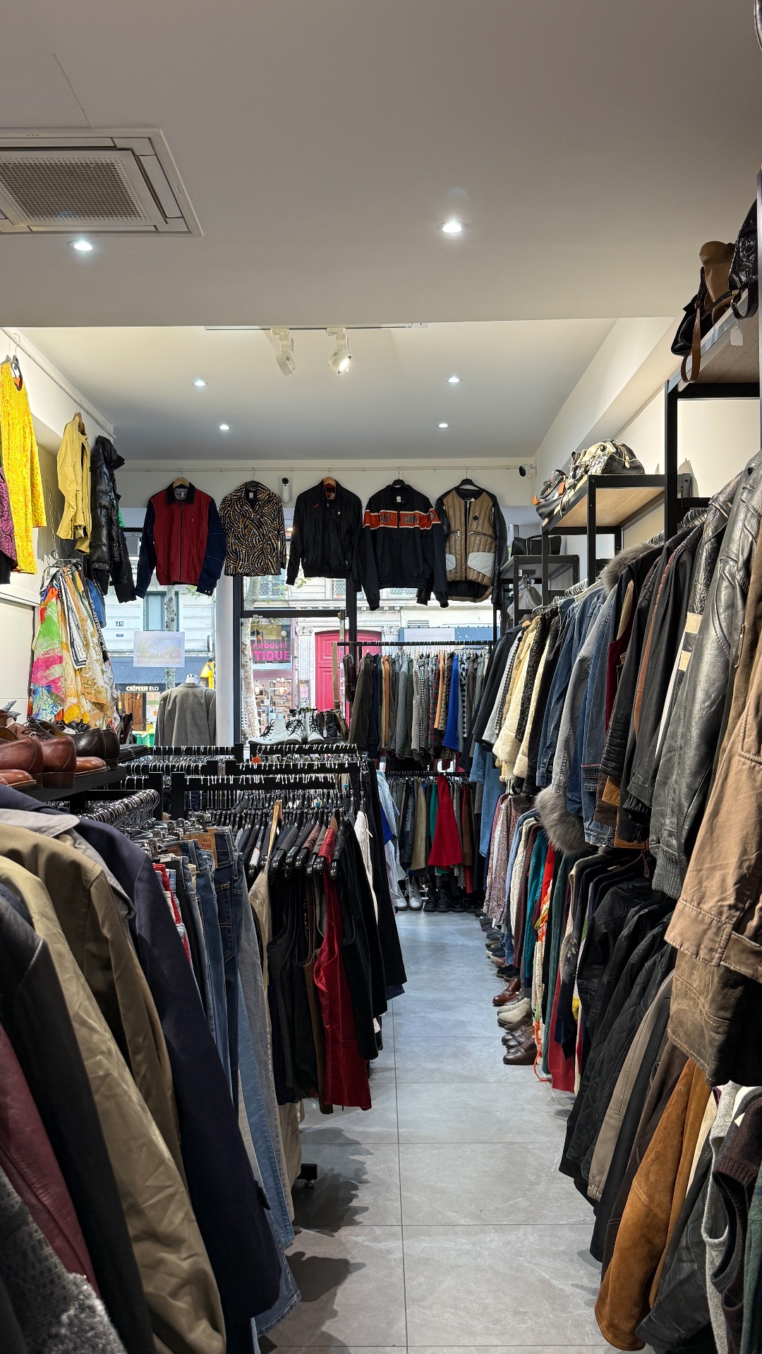 Sublime Vintage Paris, shop in Paris, photo 3