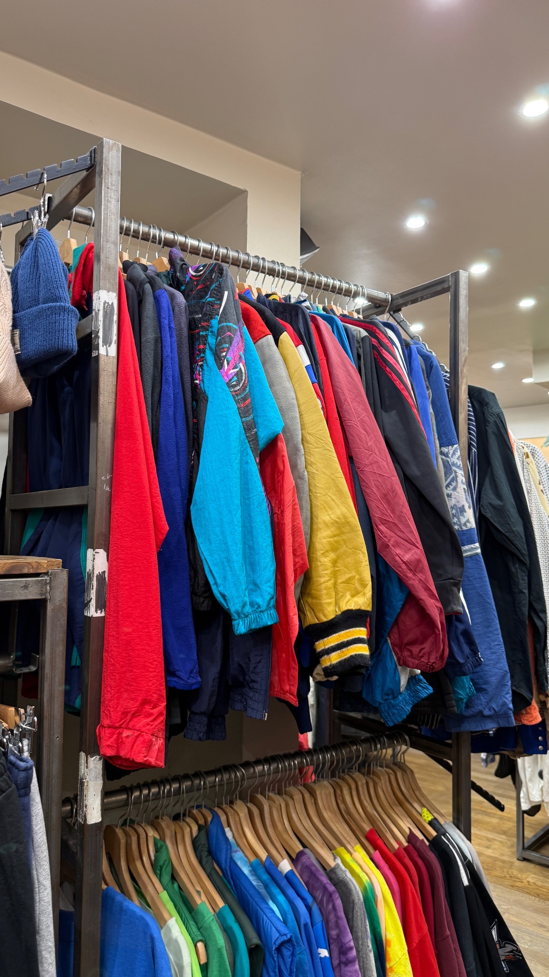 Kilo Shop Paris Saint Germain, shop in Paris, photo 11