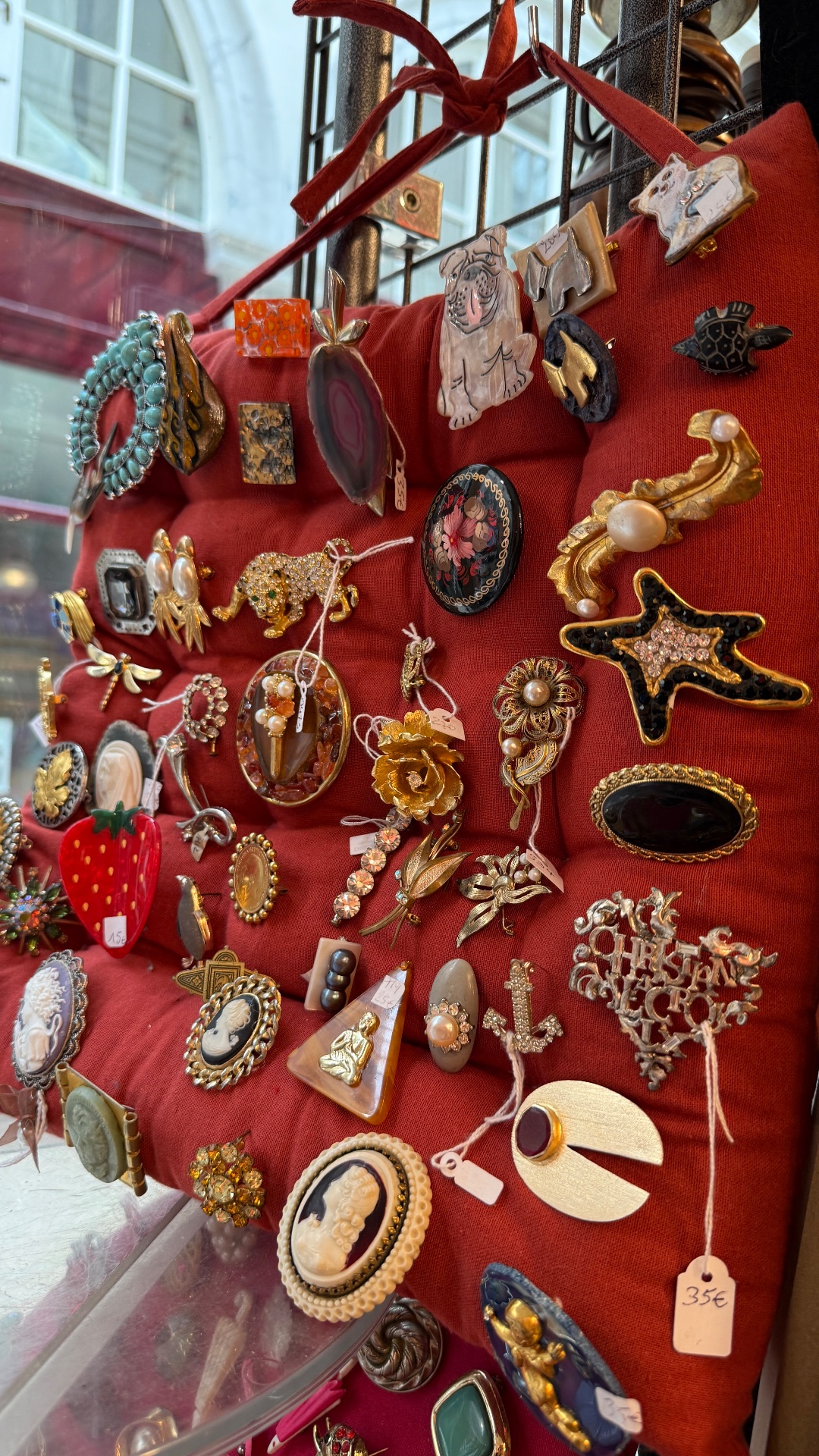 BROCANTE Luminaires, shop in Paris, photo 4