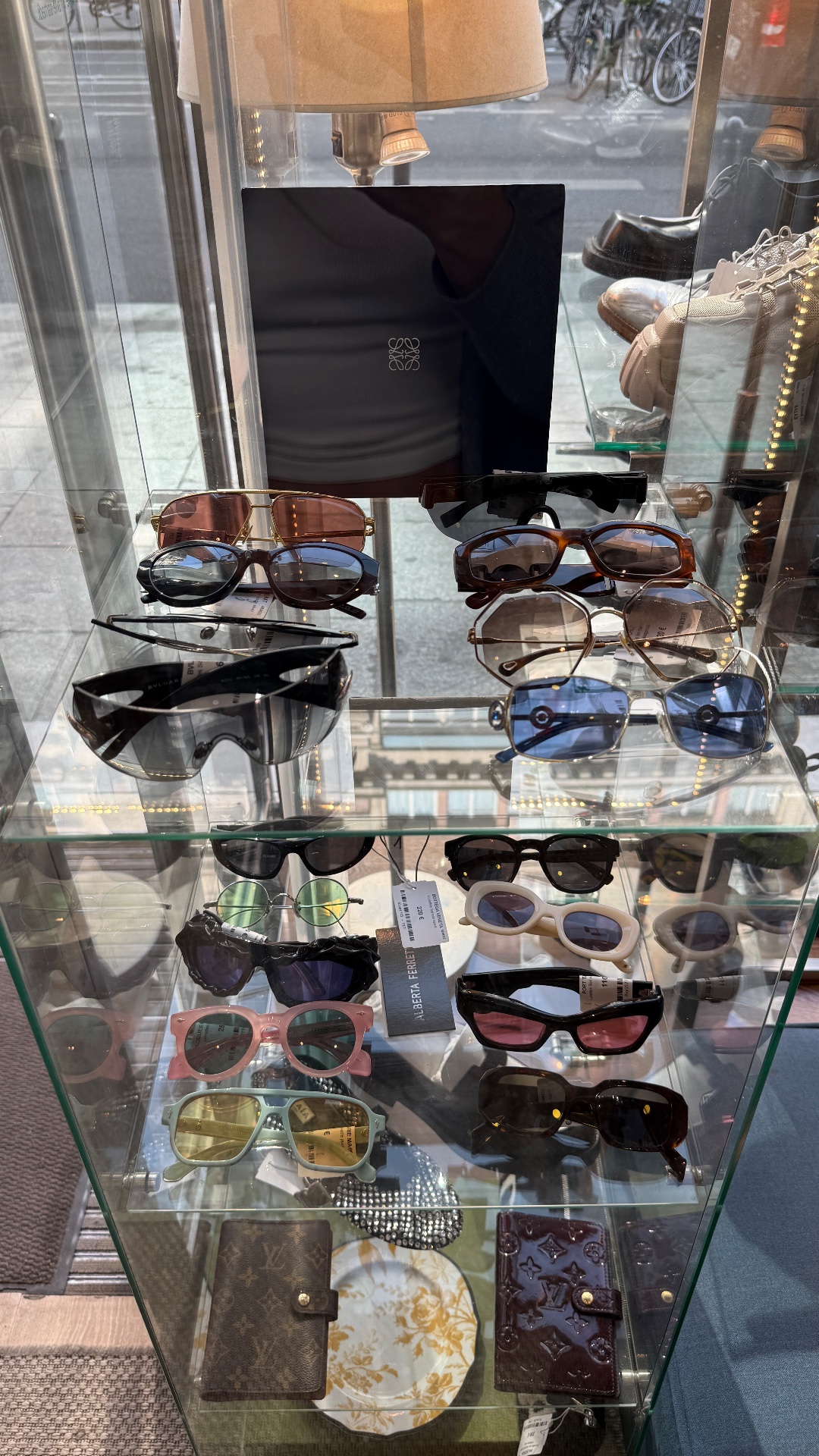 Bobby, shop in Paris, photo 9