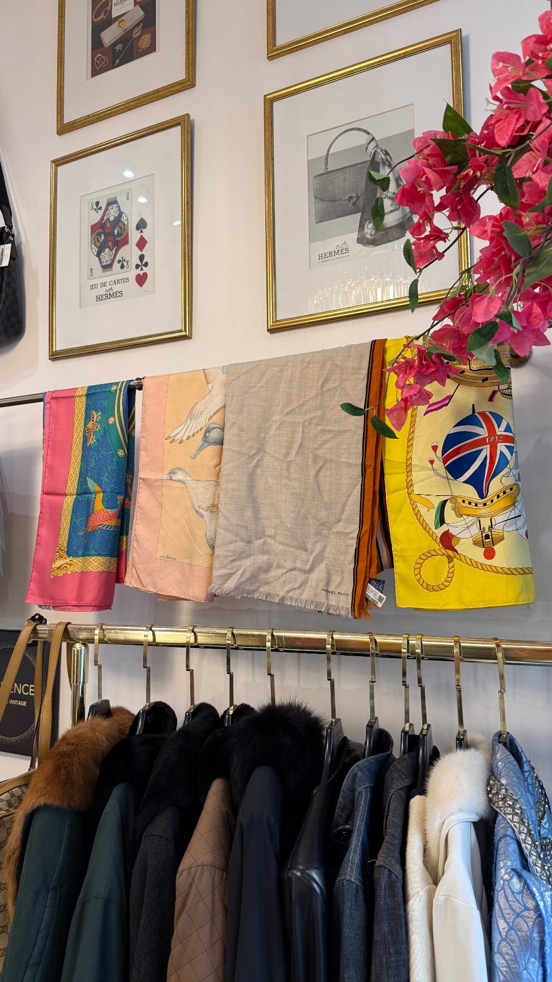 Opulence Vintage, shop in Paris, photo 9