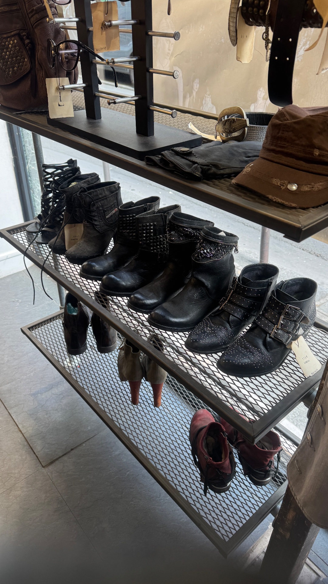 Recovered Paris — shop in Paris — photo 5