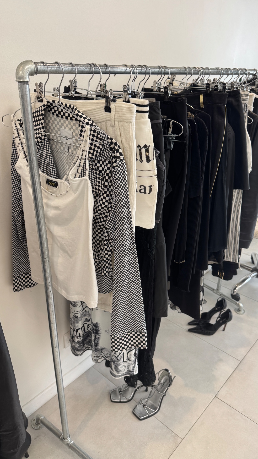 Dope Dress Dealer — shop in Paris — photo 6