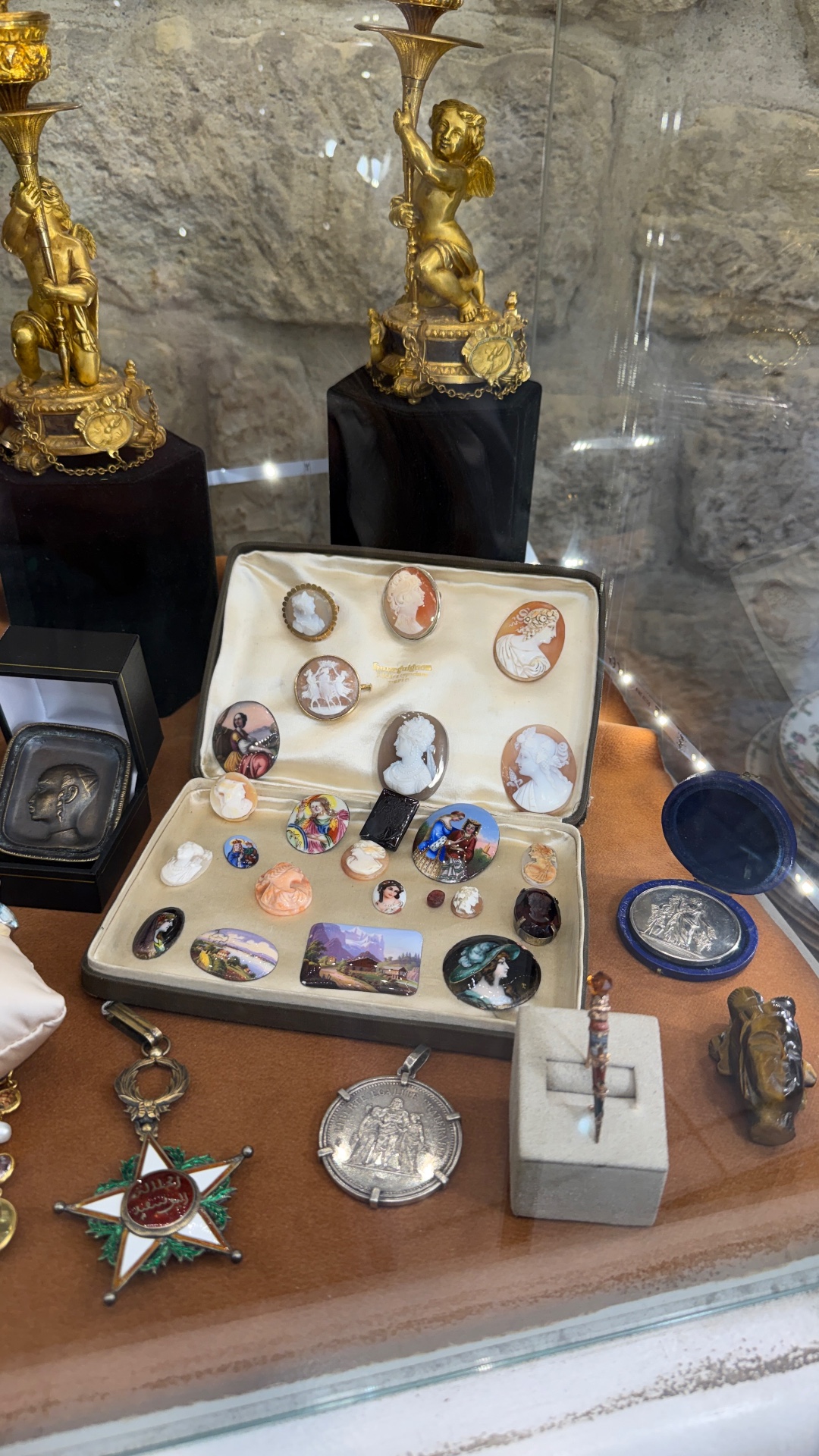 Rare Vintage, shop in Paris, photo 4