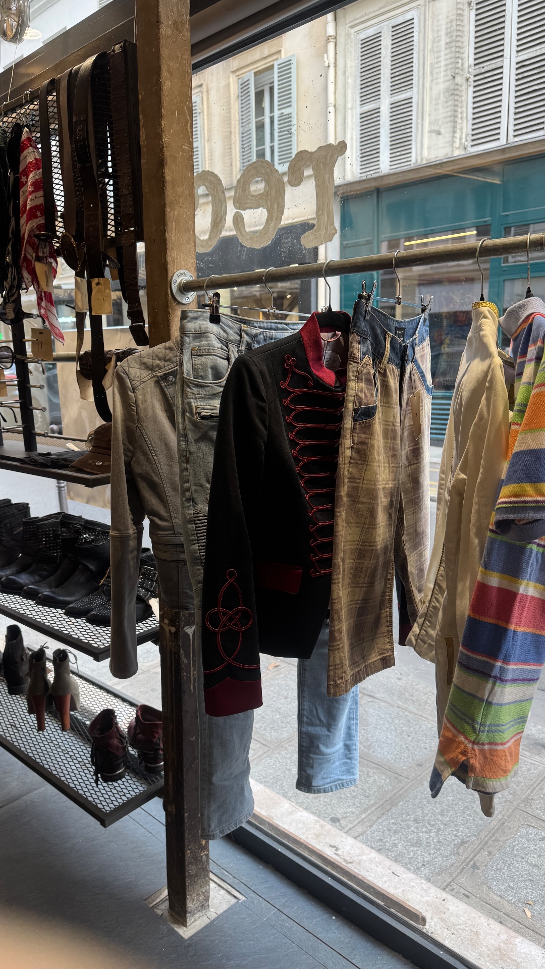 Recovered Paris — shop in Paris — photo 9