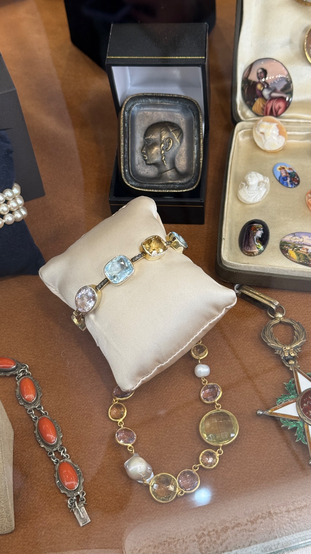 Rare Vintage, shop in Paris, photo 7