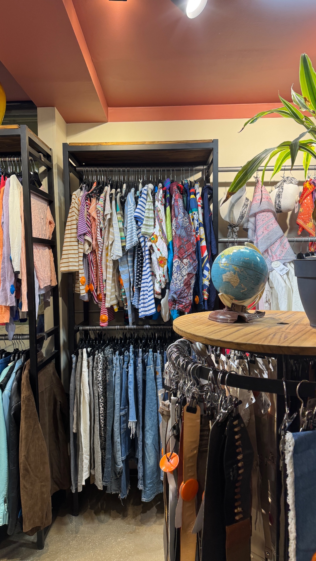 Kilo Shop Paris Grands Boulevards, shop in Paris, photo 5