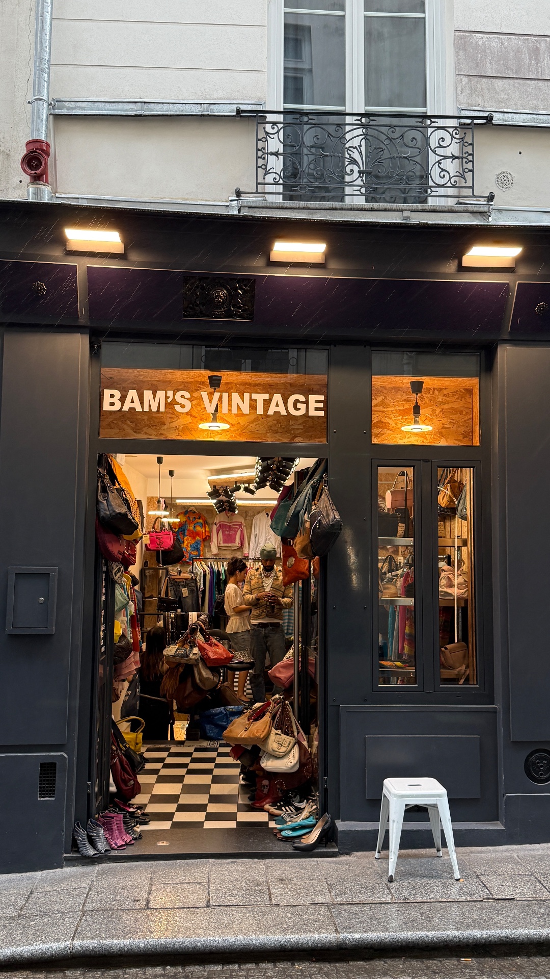 BAM’S VINTAGE, shop in Paris, photo 2
