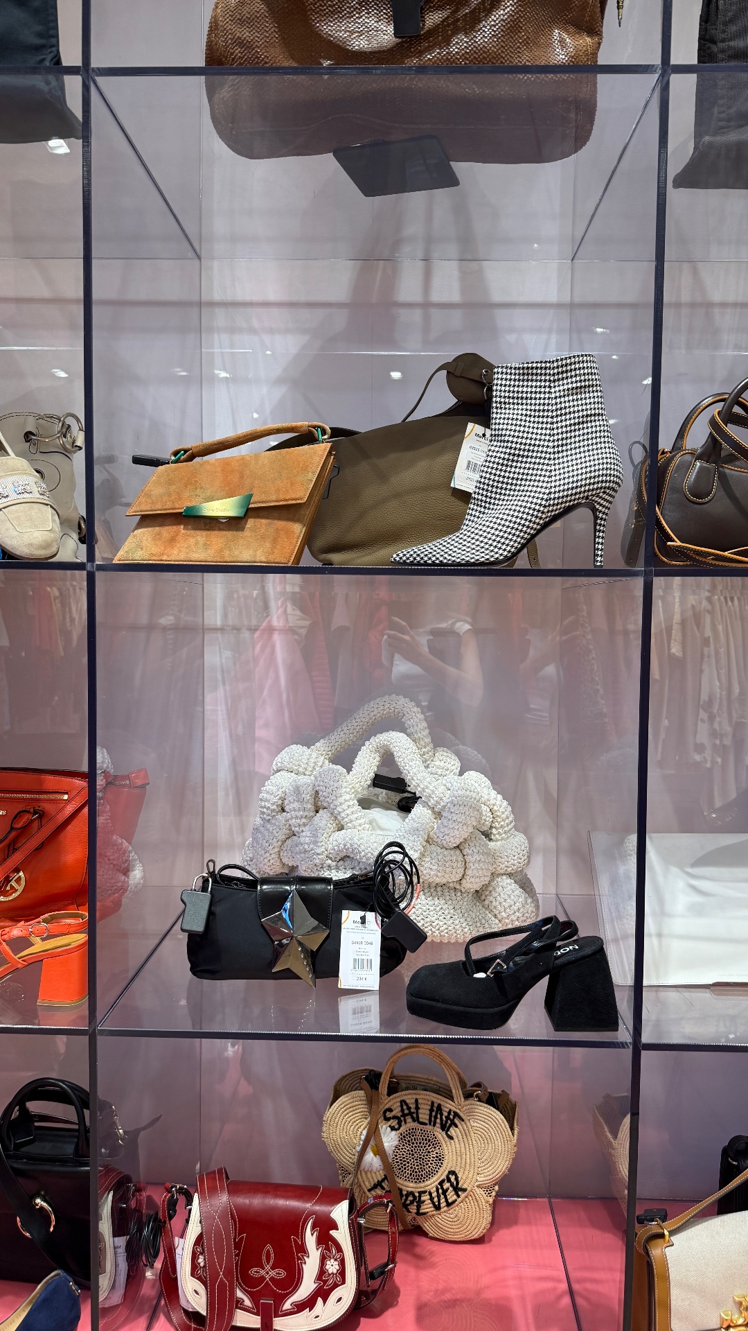 THE (RE)STORE | SPACE, shop in Paris, photo 5