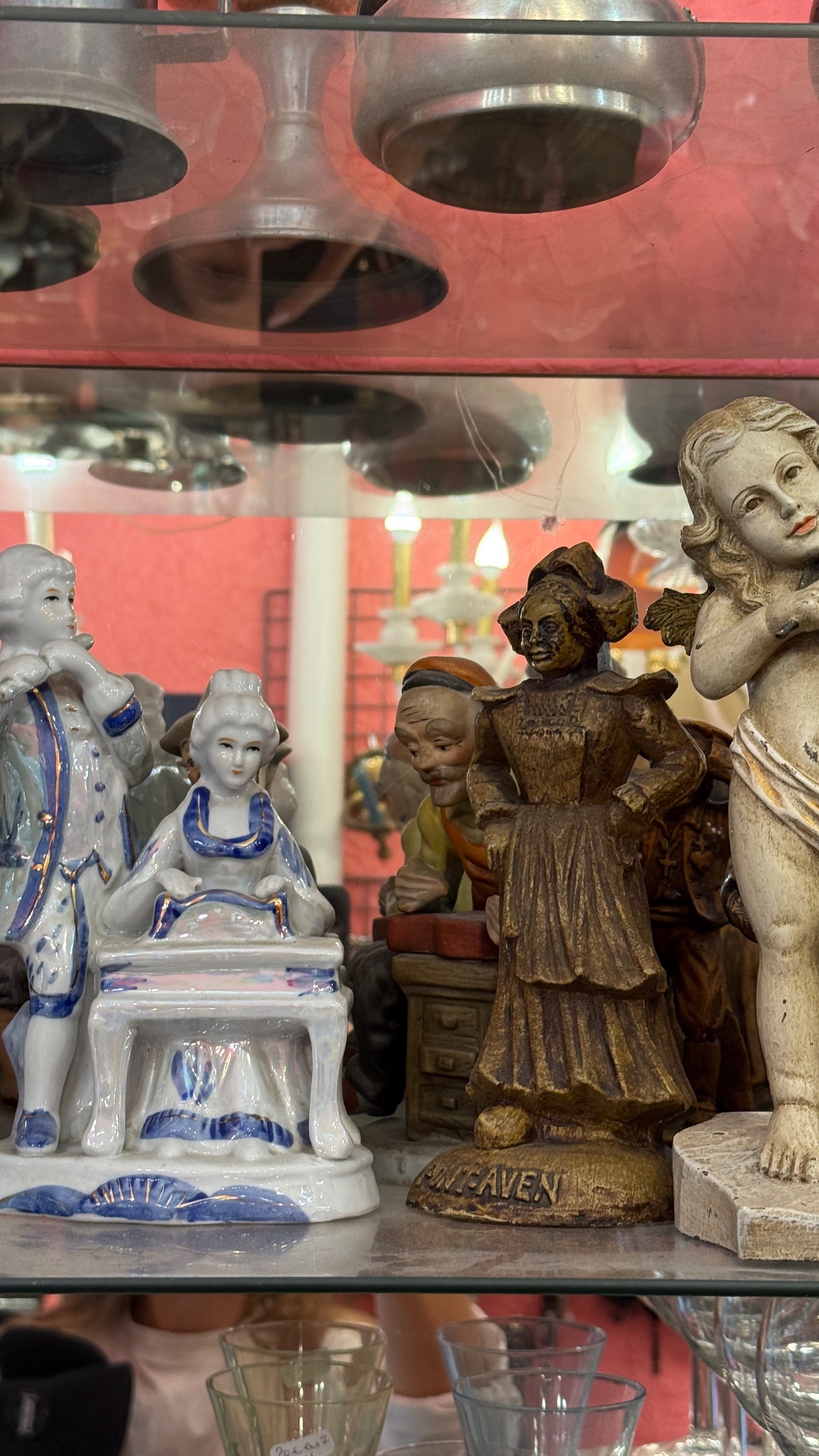 BROCANTE Luminaires, shop in Paris, photo 9
