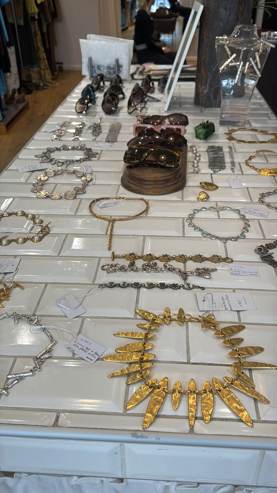 Aimé Paris Vintage — shop in Paris — photo 3