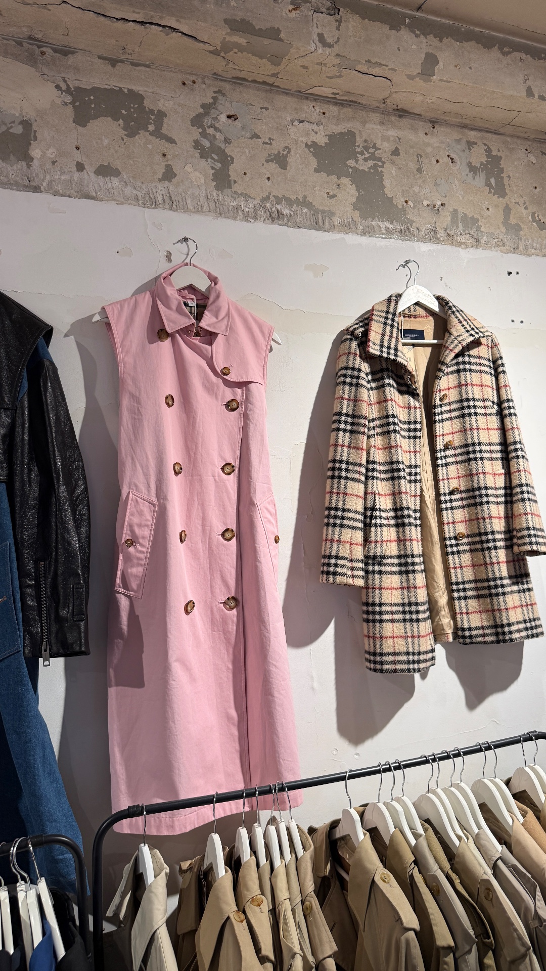 Check it Vintage Burberry, shop in Paris, photo 4