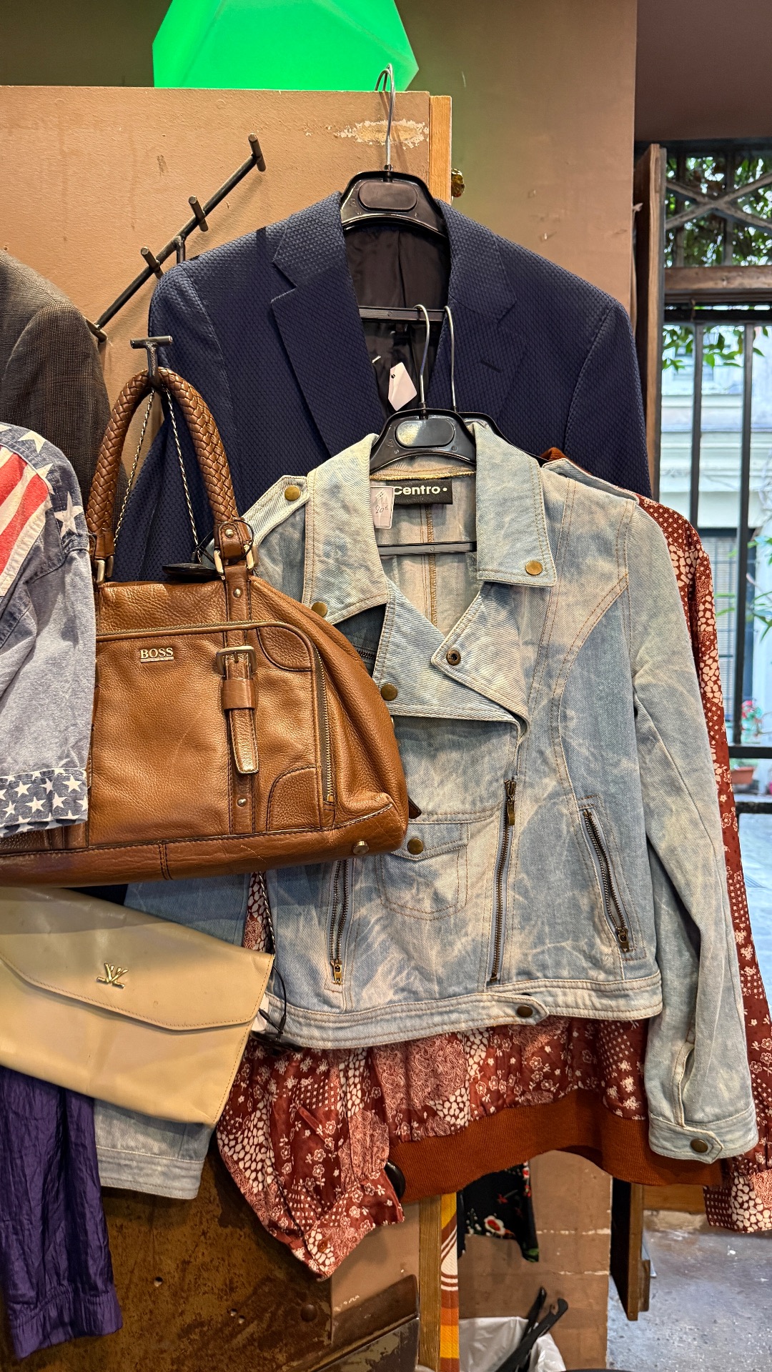 Vintage Désir, shop in Paris, photo 6