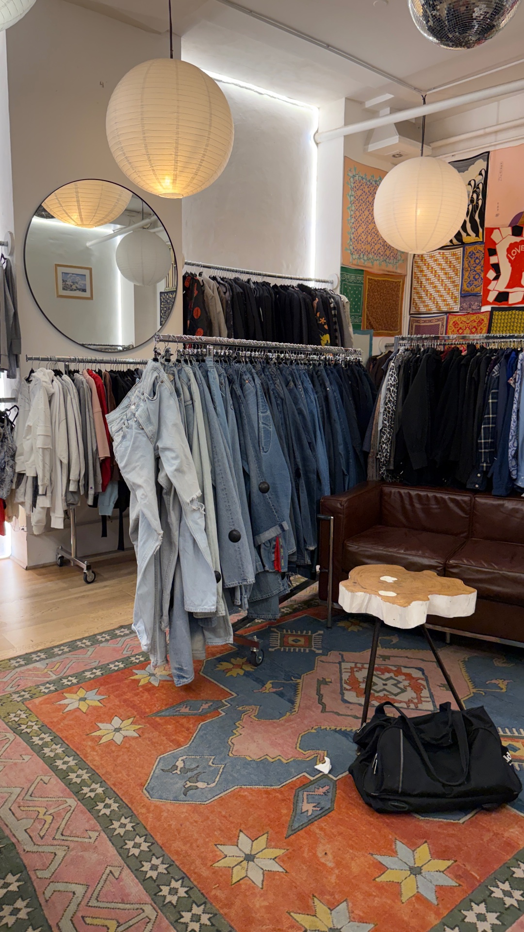 Bobby, shop in Paris, photo 11